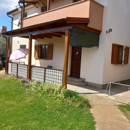Apartments Iva Pula Exterior photo