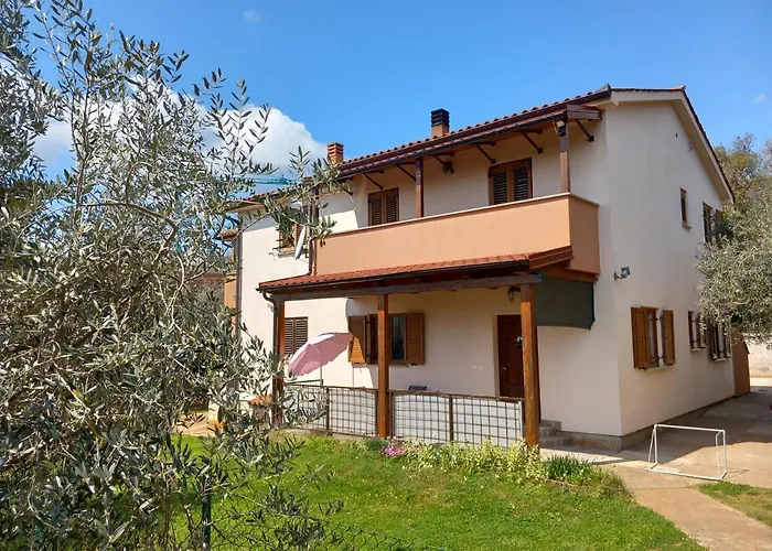 Apartments Iva