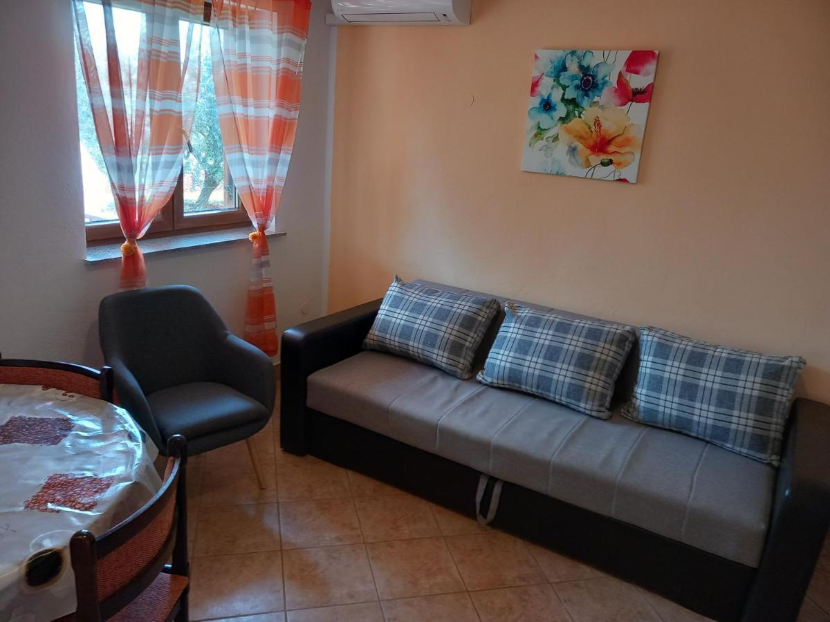 Iva Apartment *